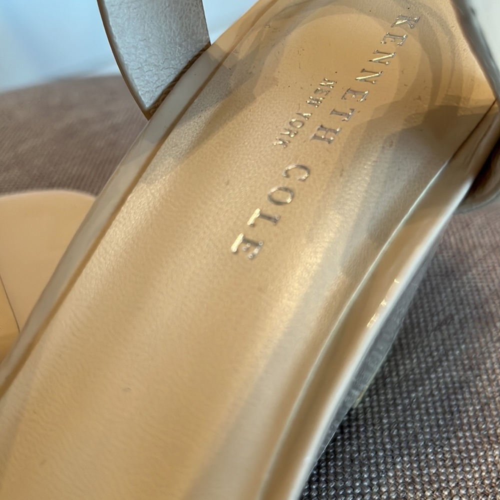 Kenneth Cole - Picture 2 of 4